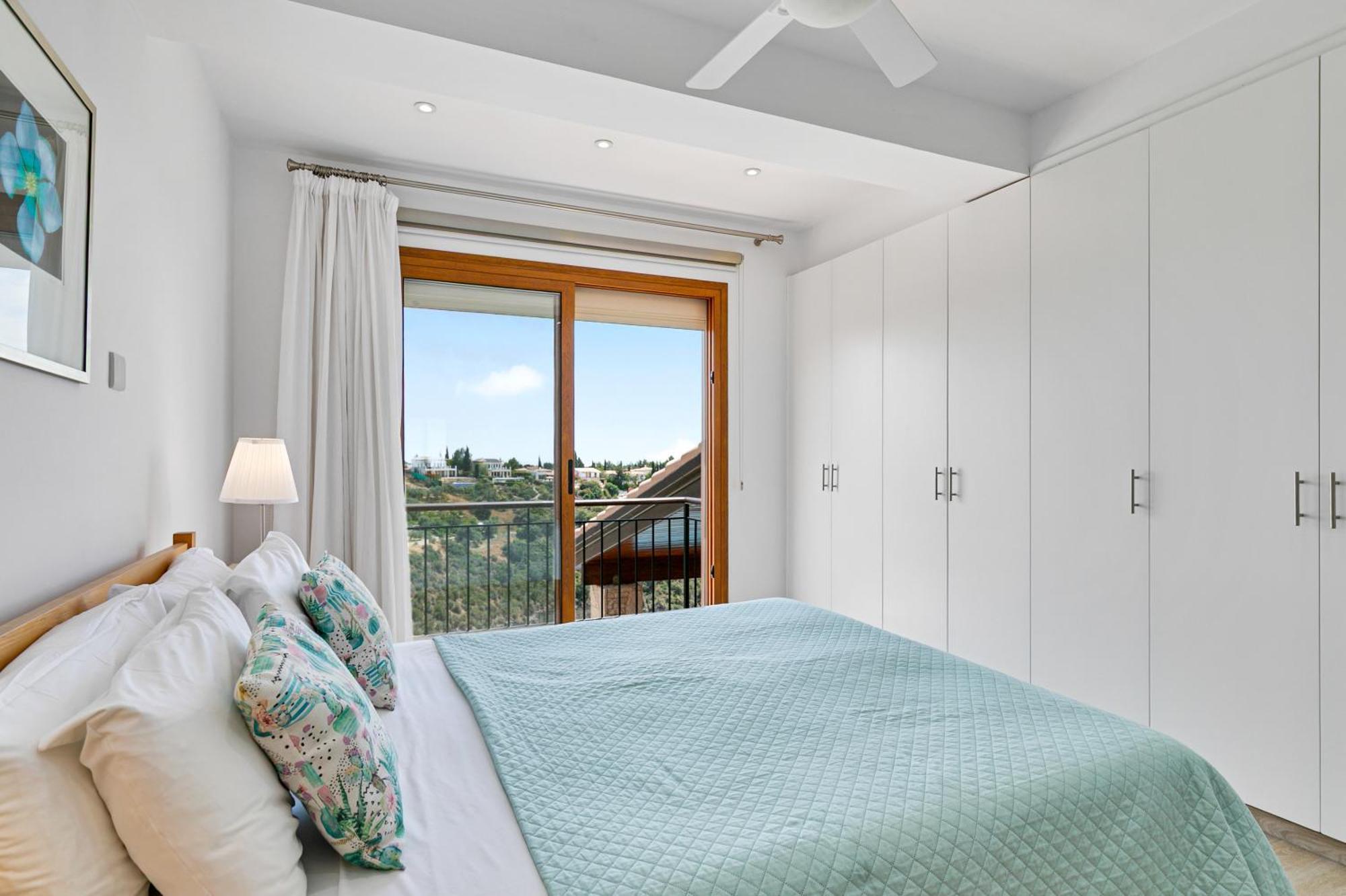 4 Bedroom Villa Helidoni With Private Infinity Pool, Aphrodite Hills Resort クークリア エクステリア 写真
