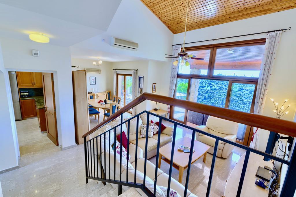 4 Bedroom Villa Helidoni With Private Infinity Pool, Aphrodite Hills Resort クークリア エクステリア 写真